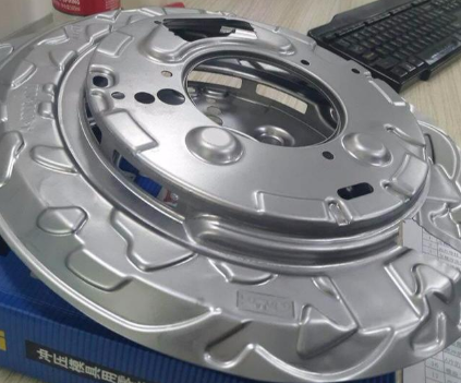 【兆恒機(jī)械】沖壓模具拉伸、成型、沖孔材料使用禁忌及折彎工藝細(xì)節(jié)處理